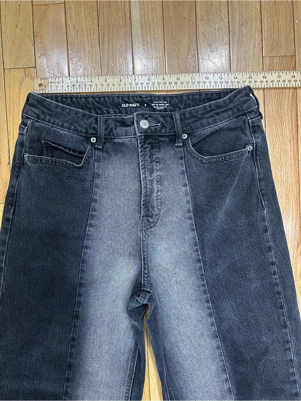 Old Navy Sky-Hi Wide Leg Jeans Two-Tone Colorblock Panel Faded Black Gray Size 8